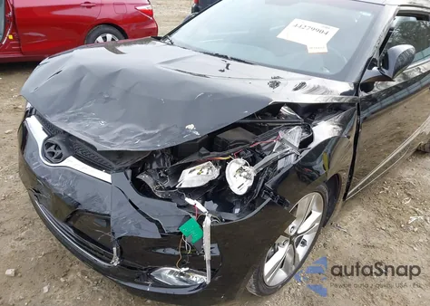 2017 Hyundai Veloster Value Edition from USA, damaged, VIN KMHTC6AD2HU323412